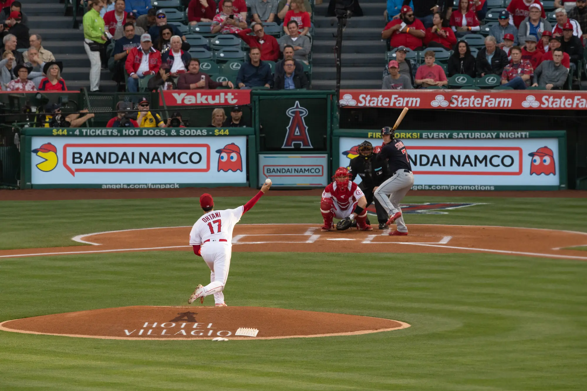 Bandai Namco Holdings Inc. entered into a sponsorship agreement with the U.S.-based Major League Baseball franchise Los Angeles Angels.